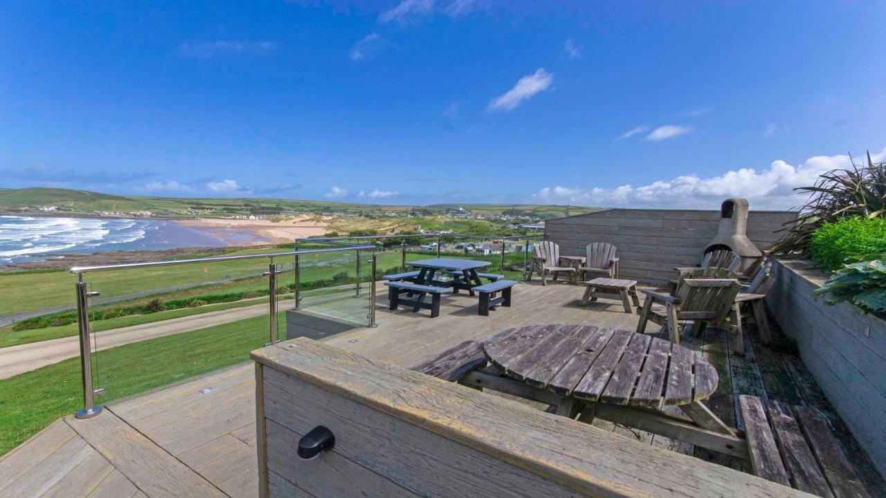 Stables Croyde | 4 Bedrooms / Sleeps 8 | Sea & Beach Views ภายนอก รูปภาพ