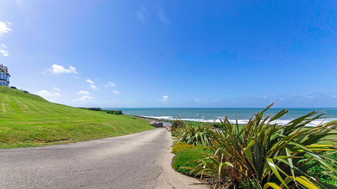 Stables Croyde | 4 Bedrooms / Sleeps 8 | Sea & Beach Views ภายนอก รูปภาพ